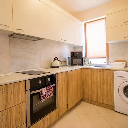 Apartment Penthouse At White Cliffs