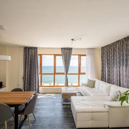 Penthouse At White Cliffs